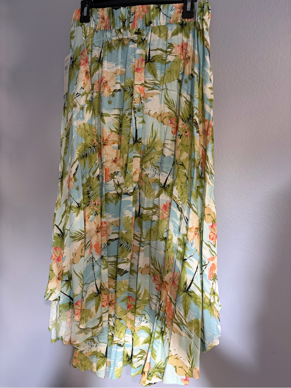 O’Neill Floral Pleated Midi Skirt in Light Blue and Green